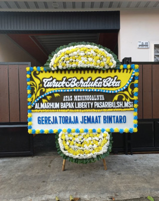 Papan Bunga Duka di Bencoy