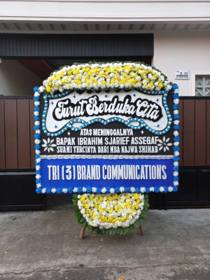 Papan Bunga Duka di Bencoy
